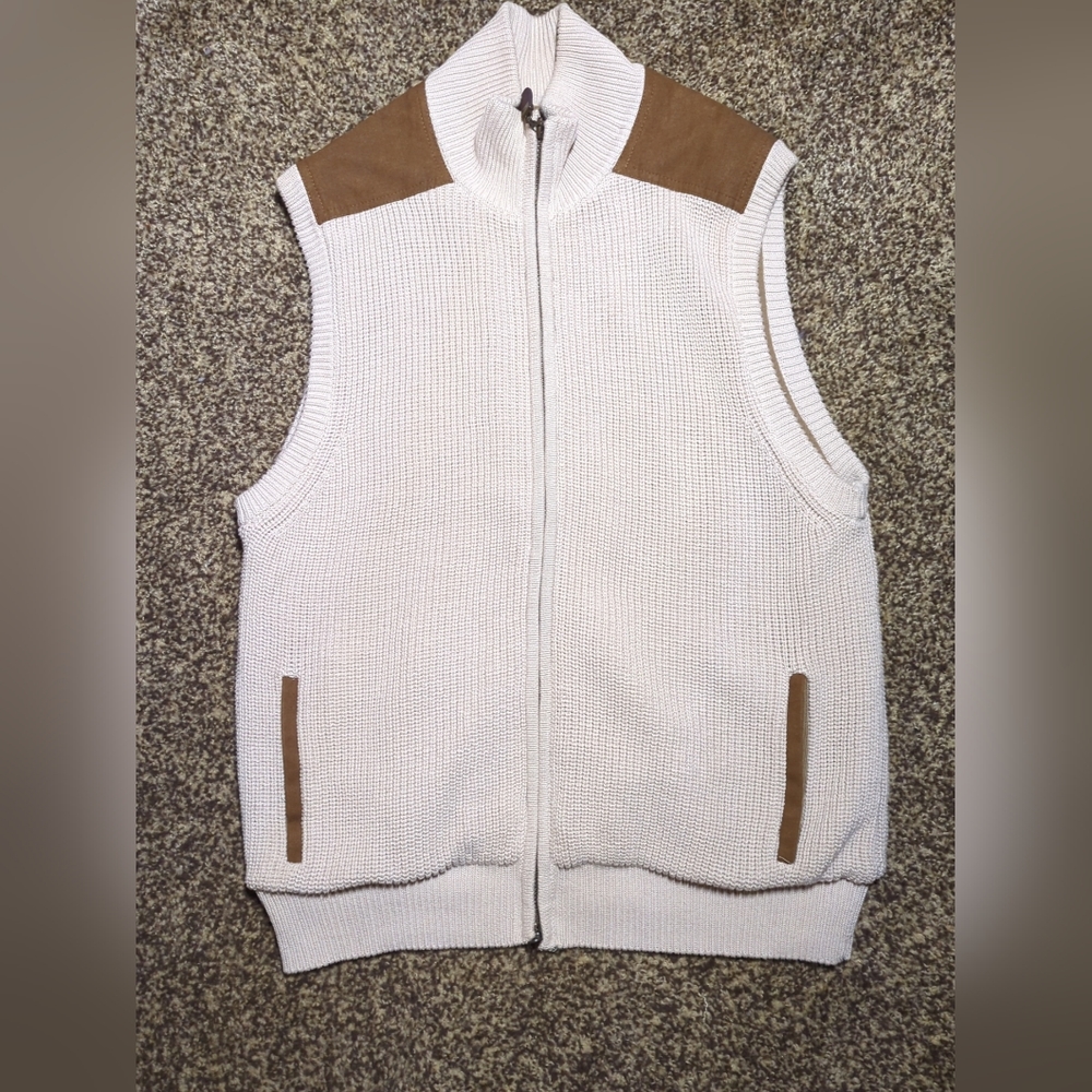 Orvis~mens M~Full Zip Sweater Vest Suede Shoulder Patch Trim Rib Knit Beige